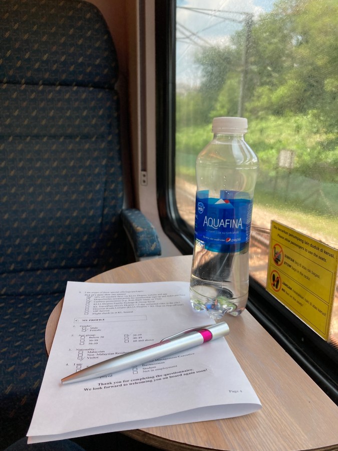 【KUL轉機攻略】吉隆坡機場自助轉機經驗分享（含市區半日遊建議）