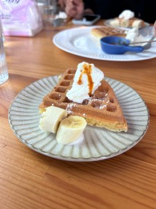 香蕉牛奶糖冰淇淋鬆餅